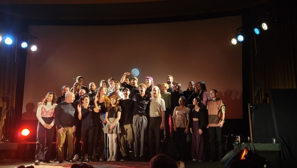 Le public est venu en nombre à l'avant-première de l'épisode pilote de la série chablaisienne "Festival"